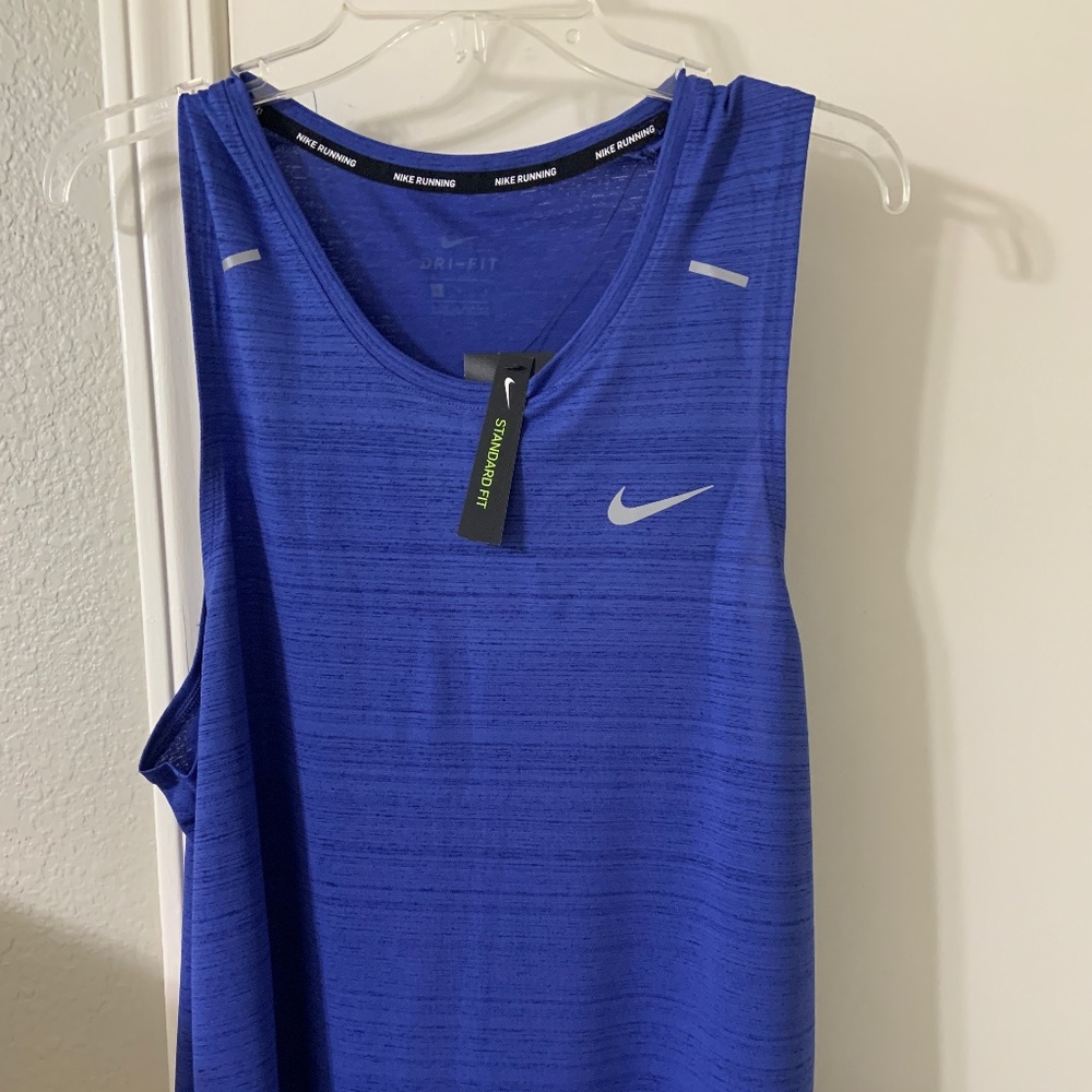 NEW- Nike Mens Dry Fit running Athletic Tank top ( L) - NWT